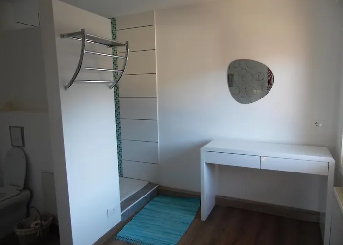 Bella Vista Bed & Breakfast 3*